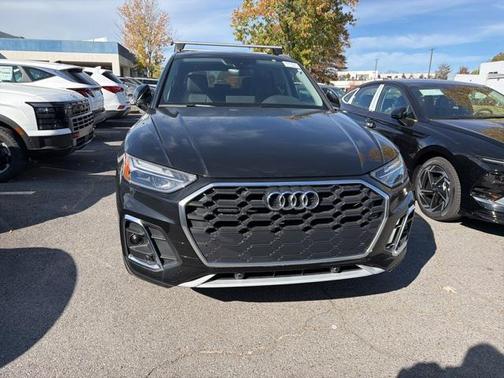 2024 Audi Q5 45 S line Premium