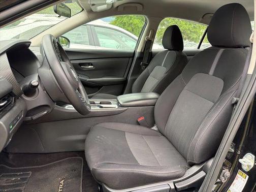 Super Black 2024 Nissan Sentra SV