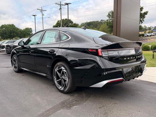 Abyss Black 2026 Hyundai SONATA SEL