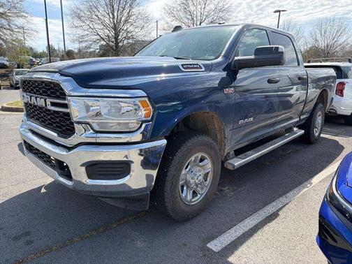 2021 RAM 2500 Tradesman Crew Cab 4x4 6'4' Box