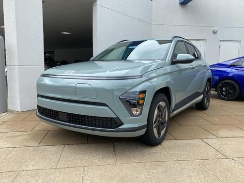 2025 Hyundai KONA EV SEL