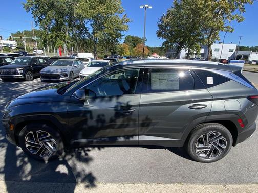 2025 Hyundai TUCSON Hybrid Limited