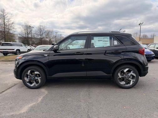 Onyx Black 2026 Hyundai VENUE SEL