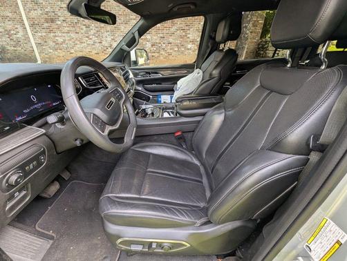Silver Zynith 2022 Jeep Wagoneer Series II 4x4