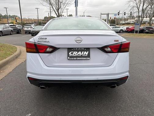 2024 Nissan Altima SR FWD