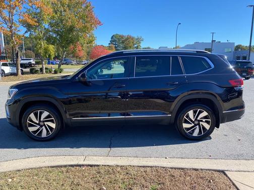 2025 Volkswagen Atlas 2.0T SEL