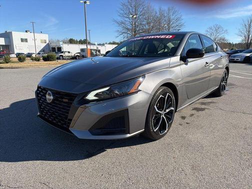 2024 Nissan Altima SR FWD