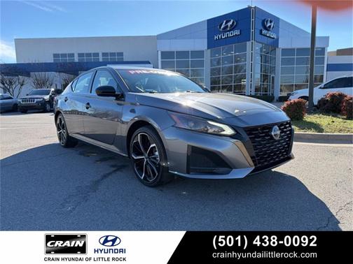 2024 Nissan Altima SR FWD