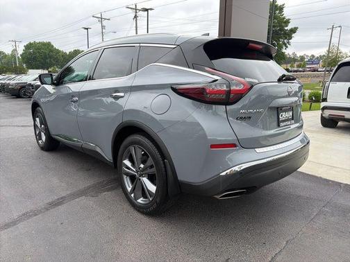 Boulder Gray Pearl 2023 Nissan Murano Platinum FWD