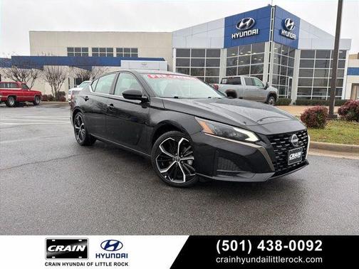 2025 Nissan Altima SR FWD