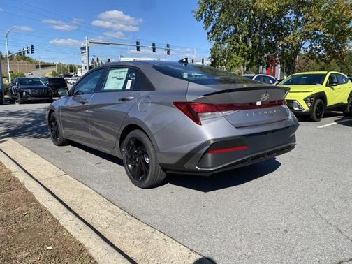 2026 Hyundai ELANTRA Sport