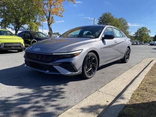 2026 Hyundai ELANTRA Sport