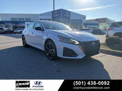 2024 Nissan Altima SR FWD