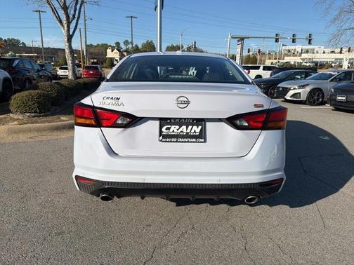 2024 Nissan Altima SR FWD