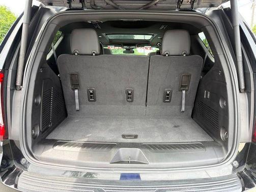 Onyx Black 2023 GMC Yukon SLT