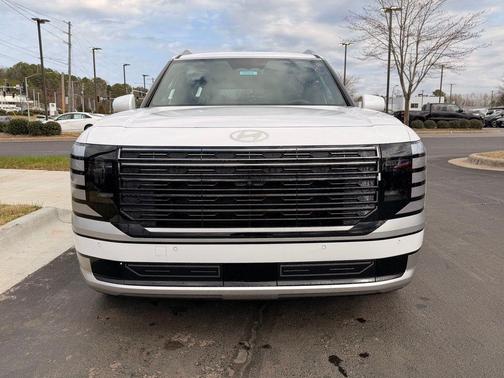 White Pearl 2027 Hyundai PALISADE Calligraphy