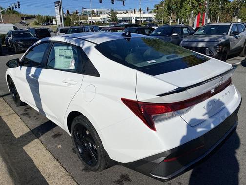 2026 Hyundai ELANTRA Sport