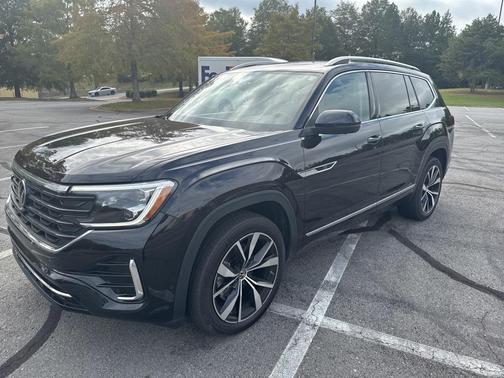2024 Volkswagen Atlas 2.0T SEL Premium R-Line 4MOTION