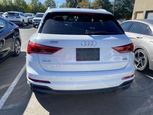 2023 Audi Q3 Premium 45 TFSI S line quattro Tiptronic