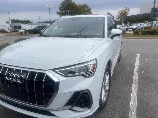 2023 Audi Q3 Premium 45 TFSI S line quattro Tiptronic