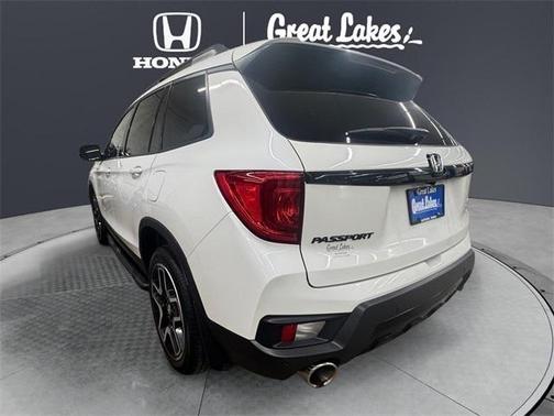 2023 Honda Passport AWD Elite