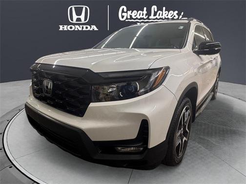 2023 Honda Passport AWD Elite