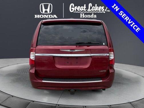 Deep Cherry Red Crystal Pearlcoat 2014 Chrysler Town & Country Limited