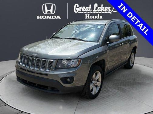Mineral Gray Metallic Clearcoat 2014 Jeep Compass Latitude
