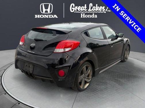 Ultra Black 2015 Hyundai Veloster Turbo