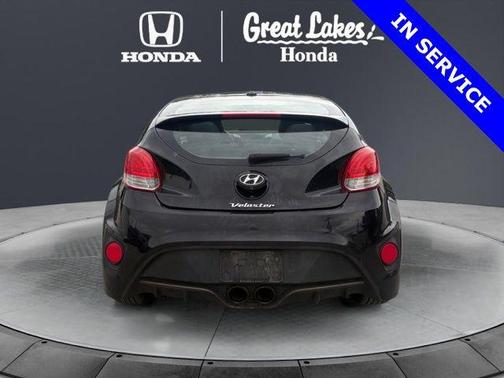 Ultra Black 2015 Hyundai Veloster Turbo