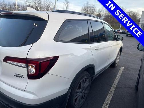 2022 Honda Pilot AWD Sport
