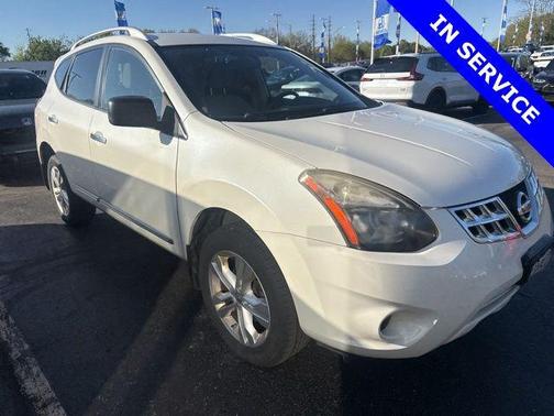 Pearl White 2015 Nissan Rogue Select S