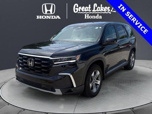 Crystal Black Pearl 2024 Honda Pilot EX-L