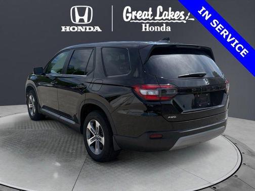 Crystal Black Pearl 2024 Honda Pilot EX-L