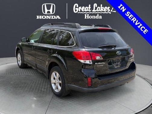 Crystal Black Silica 2014 Subaru Outback 2.5i Limited