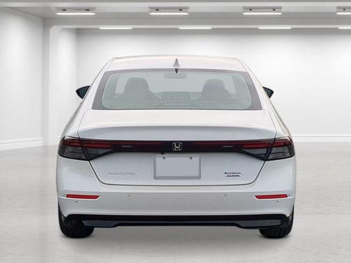 Platinum White Pearl 2026 Honda Accord Hybrid Touring