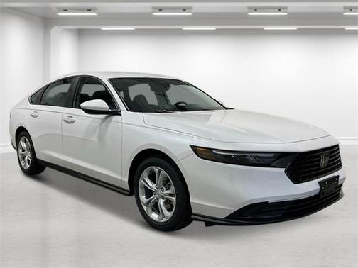 2025 Honda Accord LX 1.5T