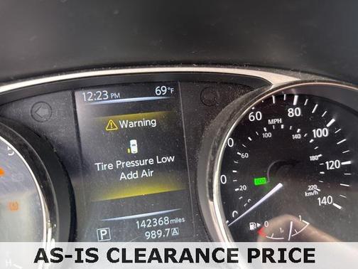 2015 Nissan Rogue SV