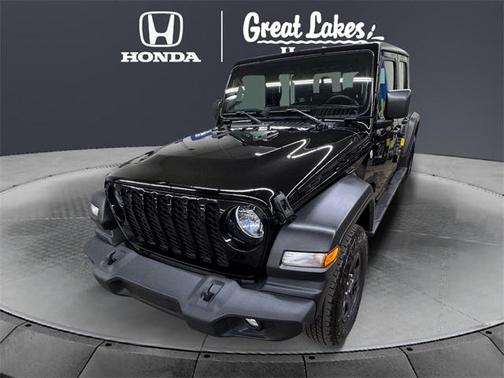 2021 Jeep Gladiator Sport