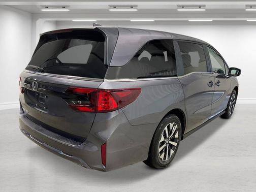 Modern Steel Metallic 2026 Honda Odyssey EX-L