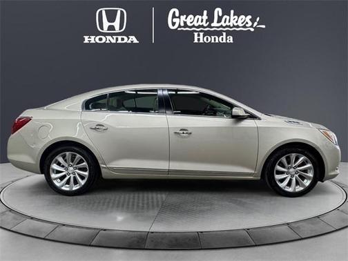 2014 Buick LaCrosse Base