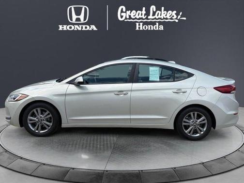 Mineral Beige Pearl 2018 Hyundai ELANTRA SEL