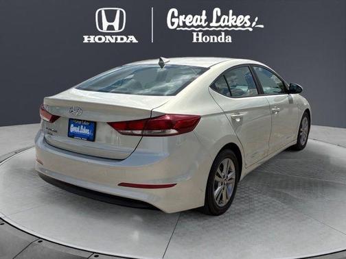 Mineral Beige Pearl 2018 Hyundai ELANTRA SEL
