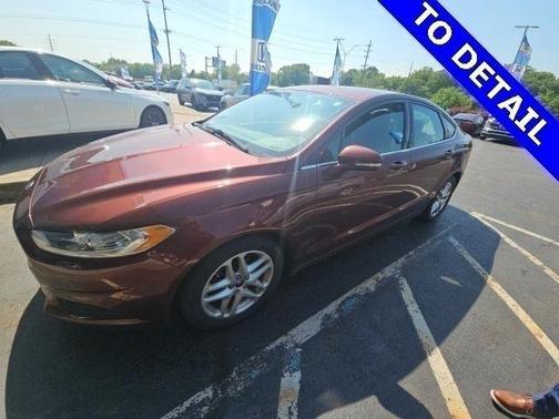 2015 Ford Fusion SE