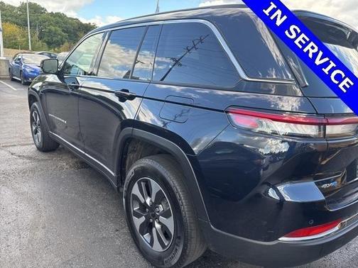 2023 Jeep Grand Cherokee 4xe Base