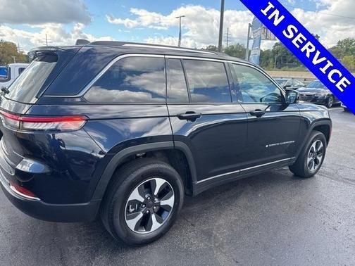2023 Jeep Grand Cherokee 4xe Base