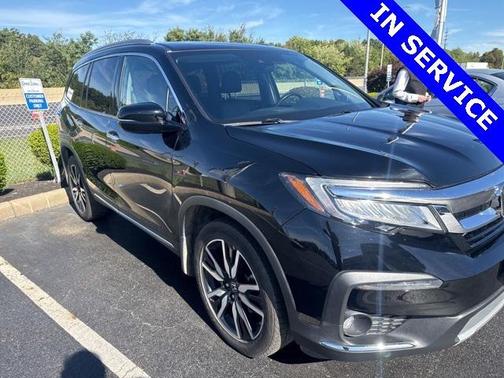 2019 Honda Pilot Touring 8-Passenger