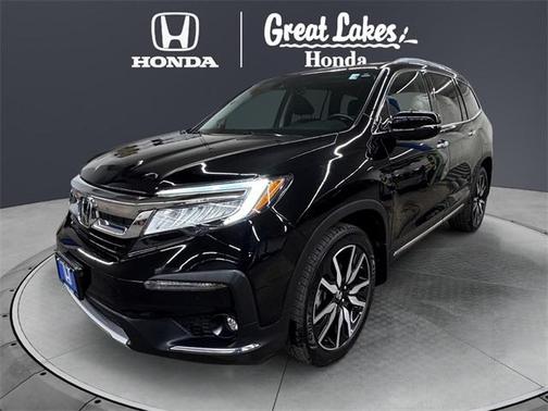 2019 Honda Pilot Touring 8-Passenger