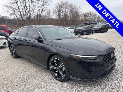 Crystal Black Pearl 2025 Honda Accord Hybrid Sport