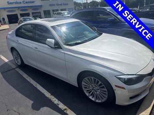 2015 BMW 328 328i